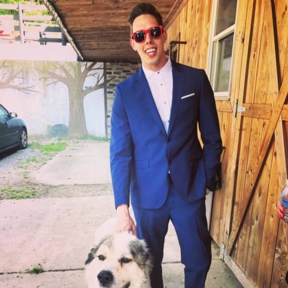 Meet your Posher, Jordan - Picture 10 of 16